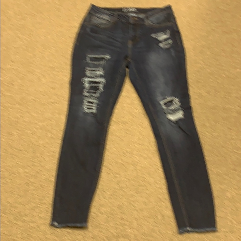 Girls mid rise jean